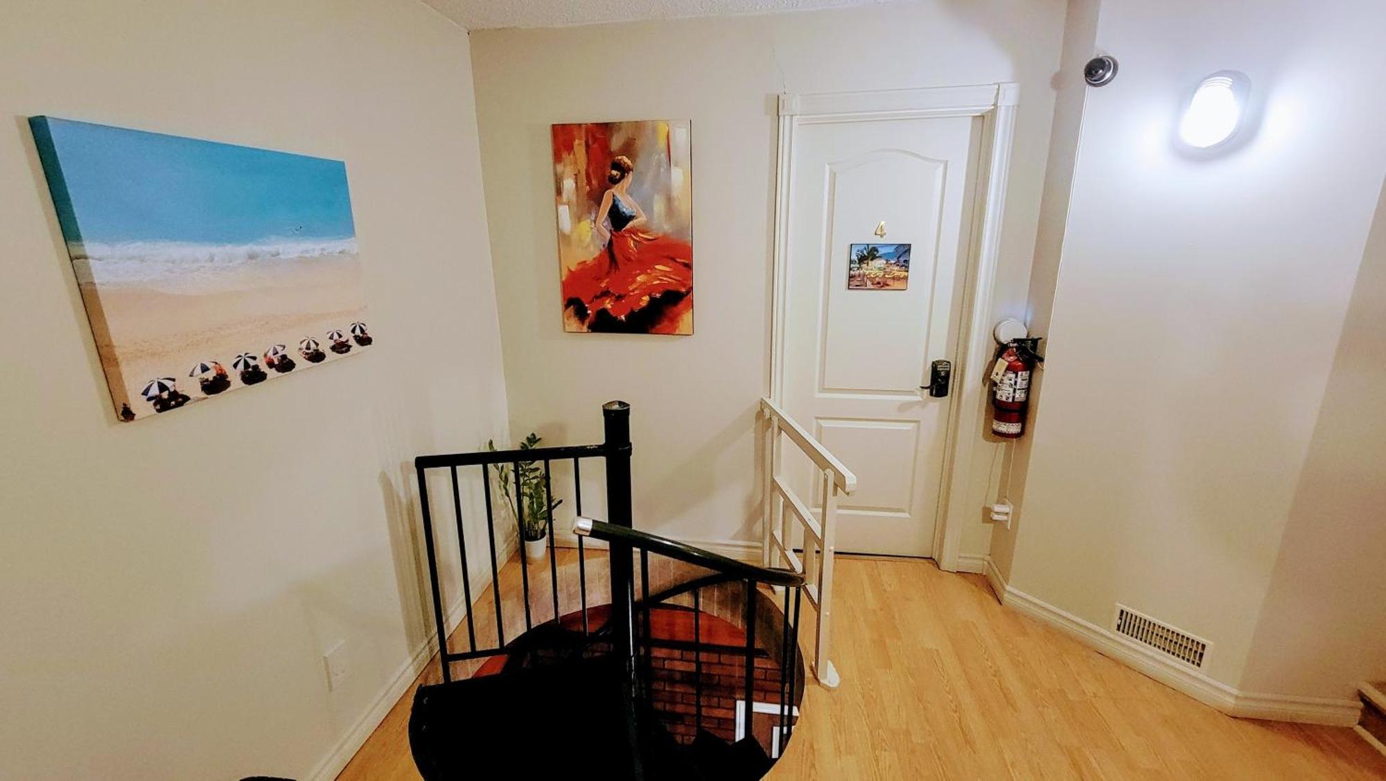Kokomo Inn Bed And Breakfast Ottawa-Gatineau'S Only Tropical Riverfront B&B On The National Capital Cycling Pathway Route Verte #1 - For Adults Only - Chambre D'Hotes Tropical Aux Berges Des Outaouais Bnb #17542O Kamer foto